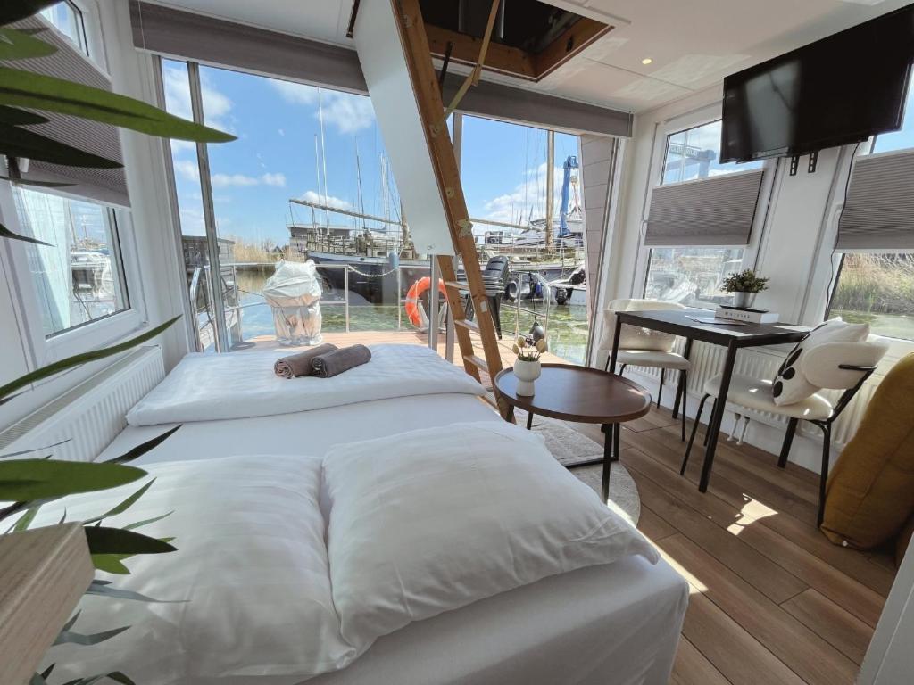 Tiny Lake Houses Near The Beach And Centre By Weltevreden Experience 제이볼데 외부 사진