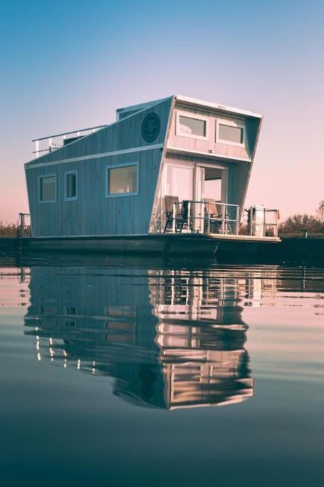 Tiny Lake Houses Near The Beach And Centre By Weltevreden Experience 제이볼데 외부 사진