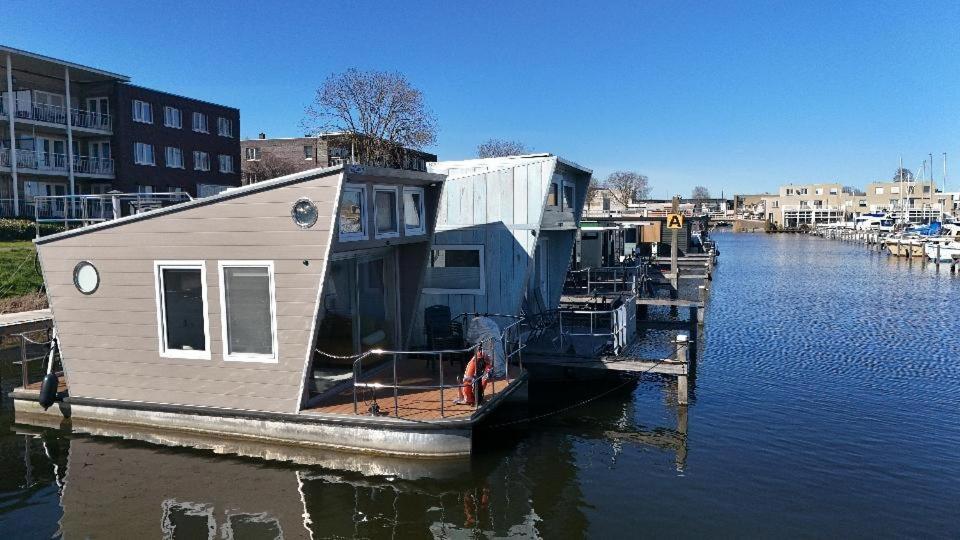 Tiny Lake Houses Near The Beach And Centre By Weltevreden Experience 제이볼데 외부 사진